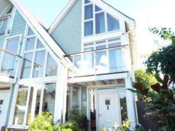 4&nbsp;Bedroom&nbsp;End of Ter...