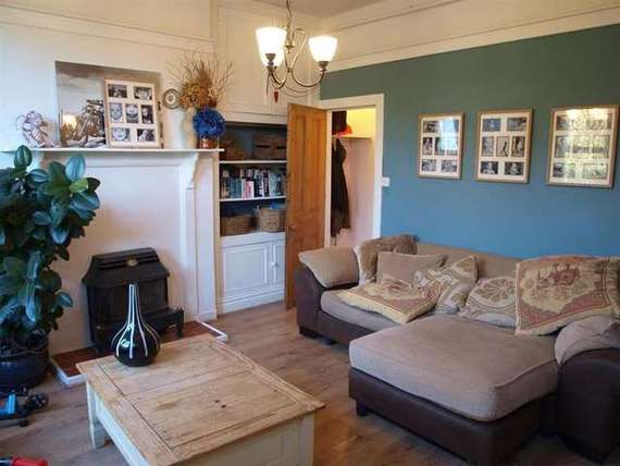 4 Bedroom Terraced