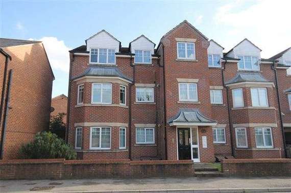 2 Bedroom Flat