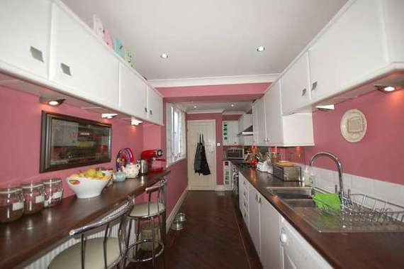 4 Bedroom Terraced