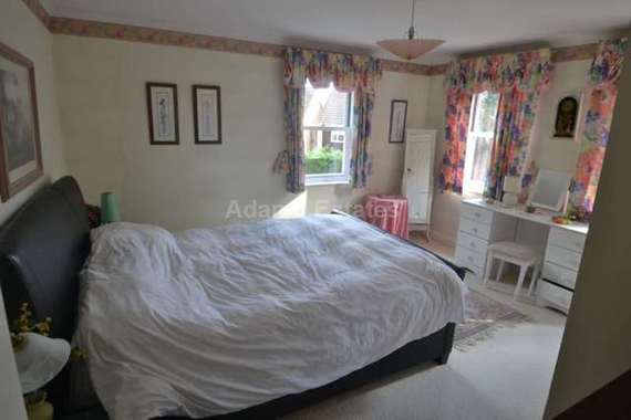 1 Bedroom House Shar...