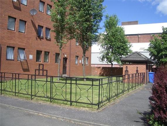 2 Bedroom Flat
