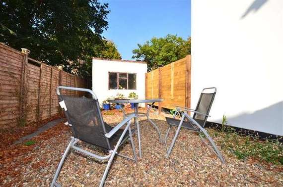 2&nbsp;Bedroom&nbsp;Semi-Detac...