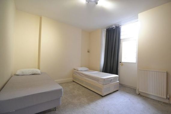 2 Bedroom Flat