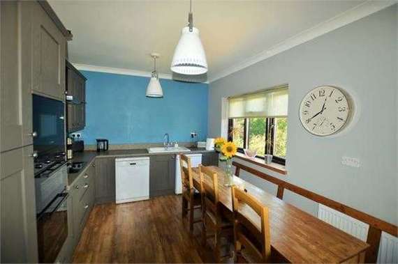 5 Bedroom Detached