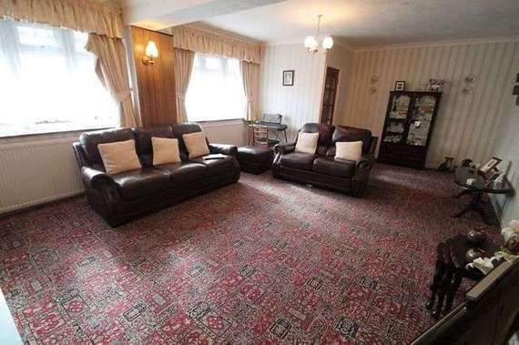 3 Bedroom Semi-Detac...