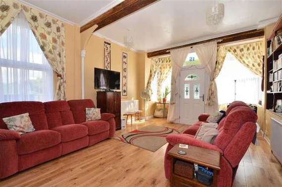 3 Bedroom Semi-Detac...