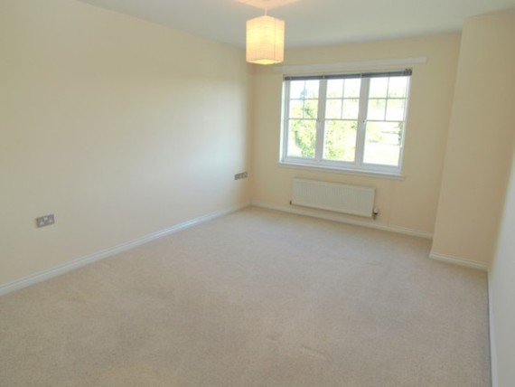 5 Bedroom Detached