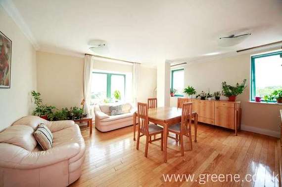 2 Bedroom Flat