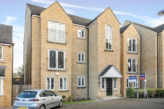 2 Bedroom Apartment