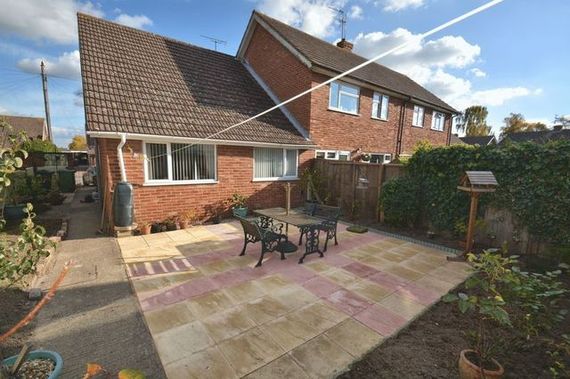 2 Bedroom Bungalow