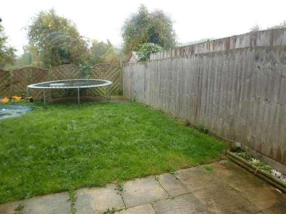 3&nbsp;Bedroom&nbsp;Semi-Detac...