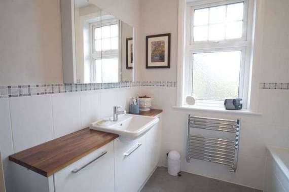 3 Bedroom Semi-Detac...