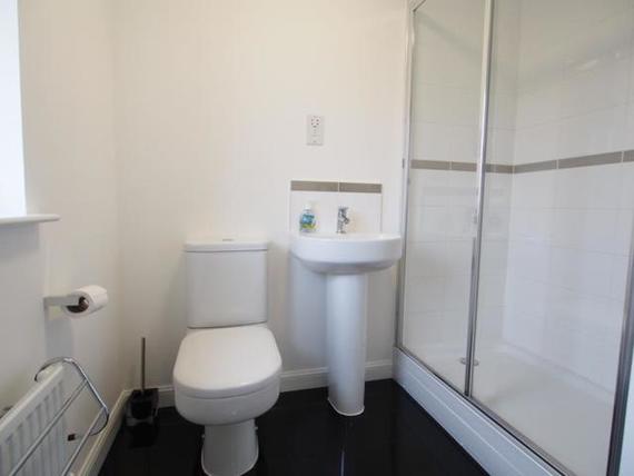3 Bedroom Semi-Detac...