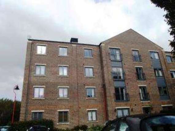 1 Bedroom Flat
