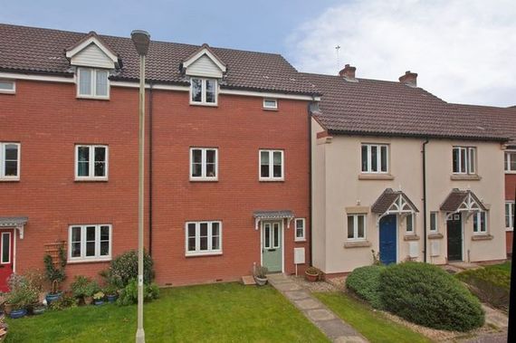 3 Bedroom Terraced