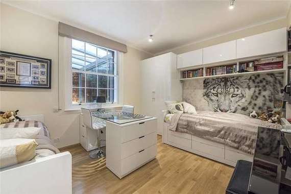 2 Bedroom Flat