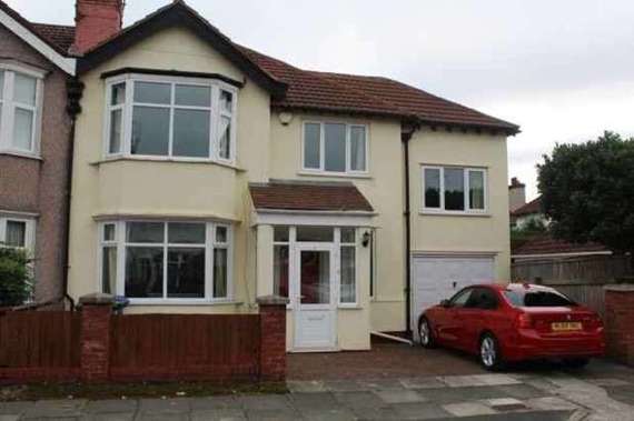 4 Bedroom Semi-Detac...