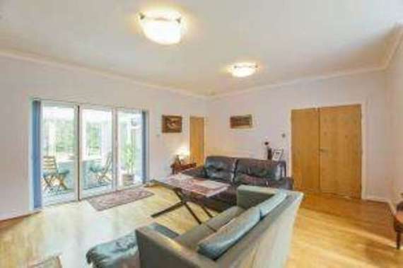 5 Bedroom Detached