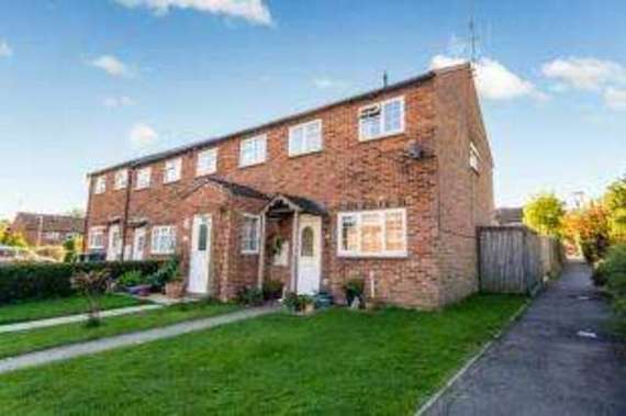 3 Bedroom End of Ter...