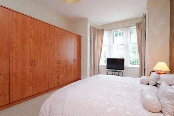 4 Bedroom Semi-Detac...