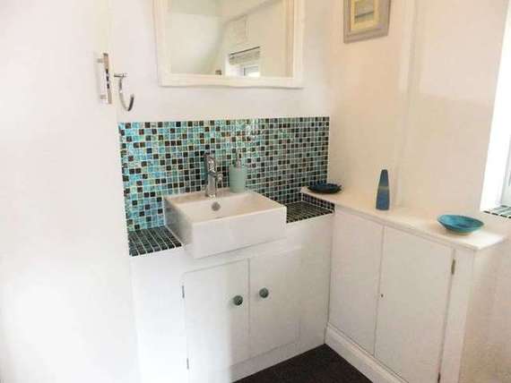 3&nbsp;Bedroom&nbsp;Semi-Detac...