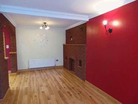 4&nbsp;Bedroom&nbsp;Semi-Detac...