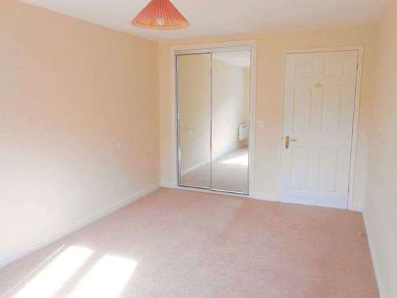 2 Bedroom Flat