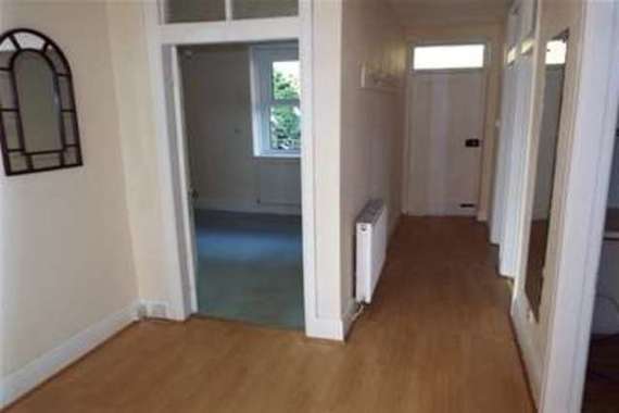 2 Bedroom Flat