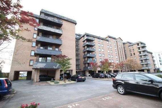 2&nbsp;Bedroom&nbsp;Flat