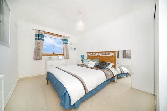 2 Bedroom Flat