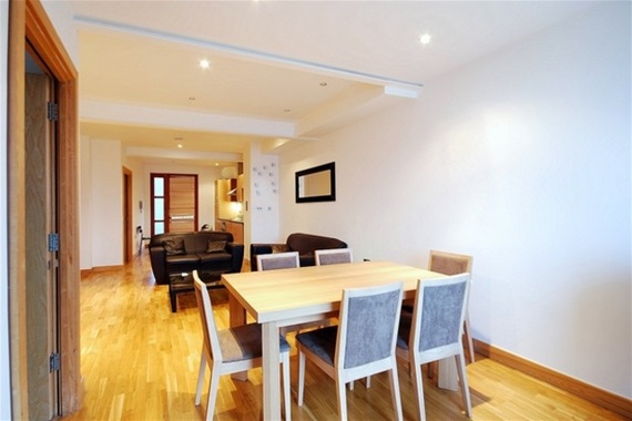 2 Bedroom Flat