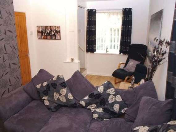 3 Bedroom Semi-Detac...