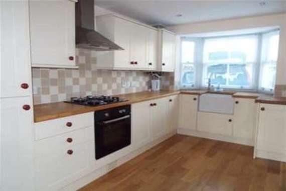 3 Bedroom Semi-Detac...