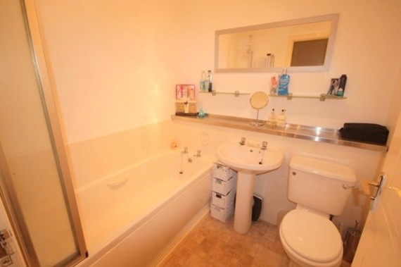 2 Bedroom Flat