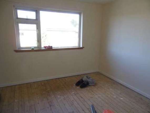 4 Bedroom Semi-Detac...