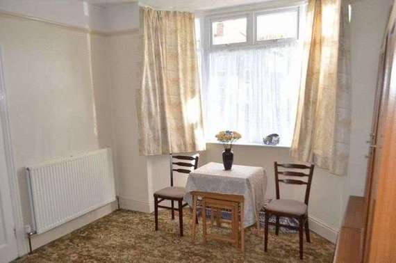 3 Bedroom Semi-Detac...