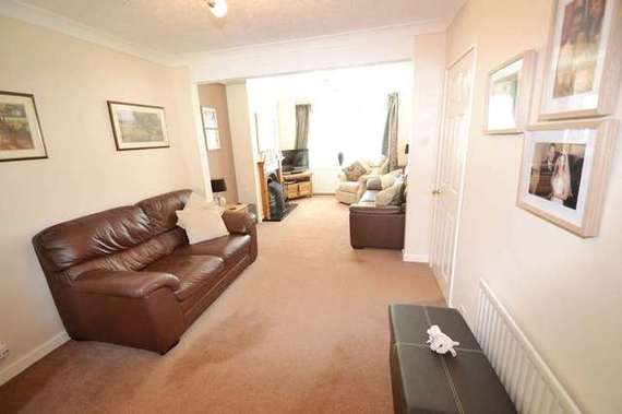 3 Bedroom Semi-Detac...