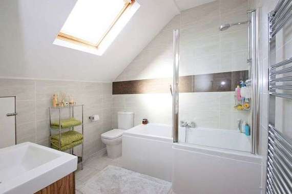 4 Bedroom Semi-Detac...