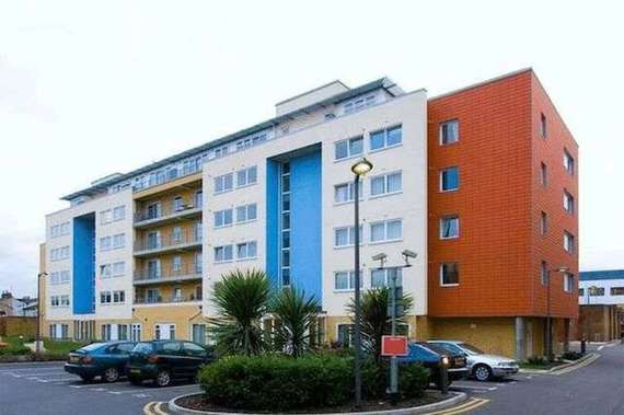 1 Bedroom Flat