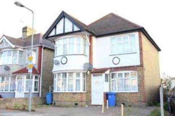 2 Bedroom Maisonette
