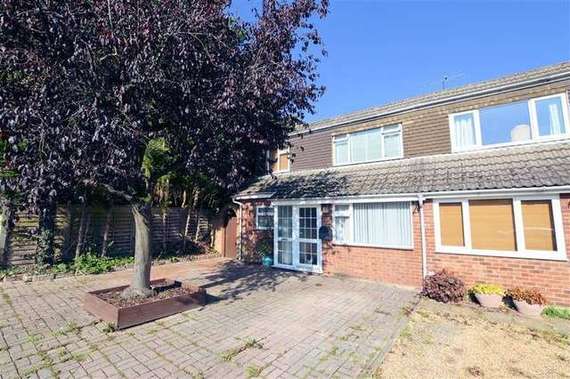 4 Bedroom Semi-Detac...