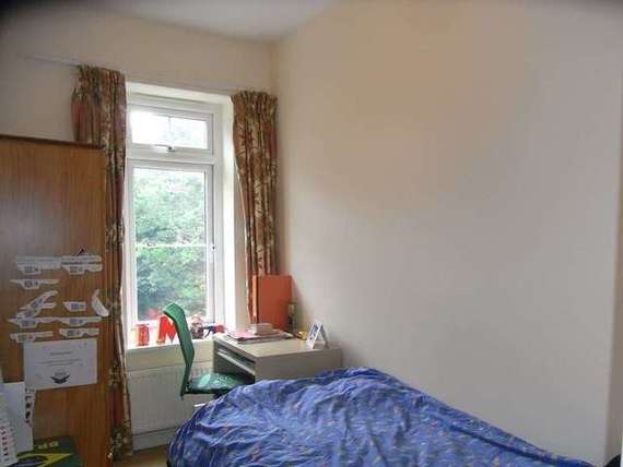 2 Bedroom Flat