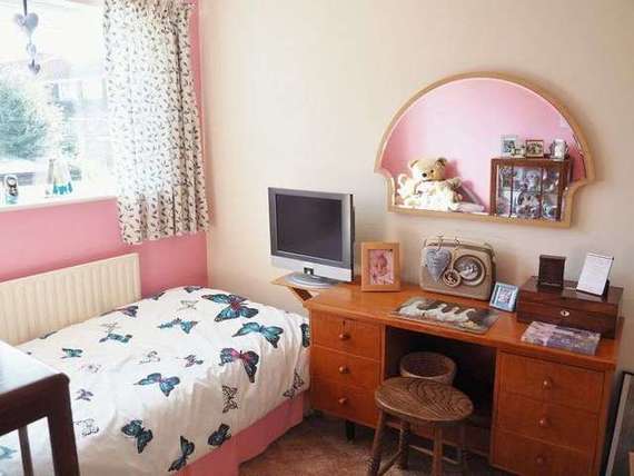 4 Bedroom Semi-Detac...