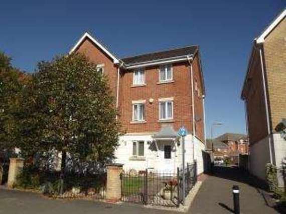 4 Bedroom Semi-Detac...