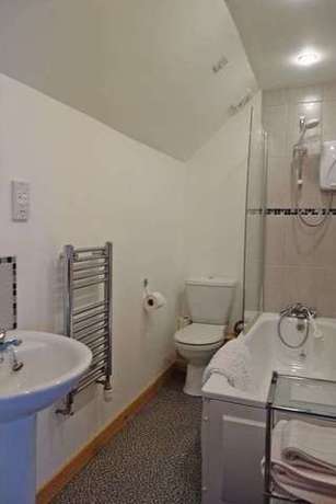 5&nbsp;Bedroom&nbsp;Detached