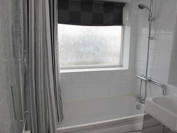 3 Bedroom Semi-Detac...