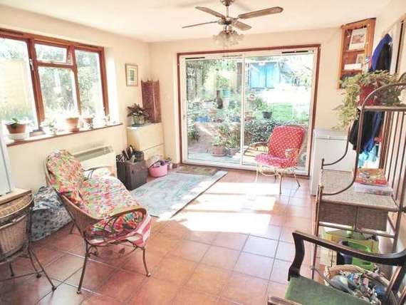 4 Bedroom Semi-Detac...