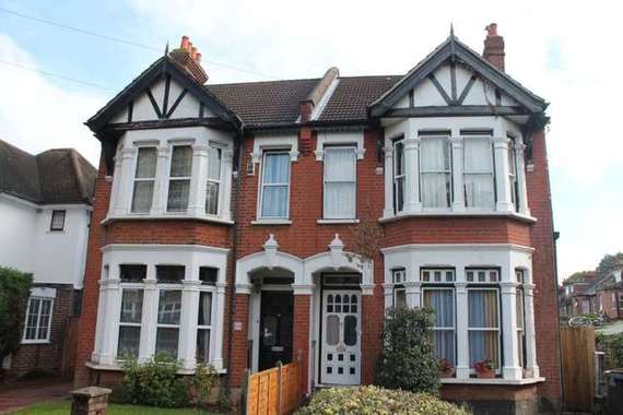 3 Bedroom Semi-Detac...