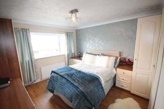 5 Bedroom Detached